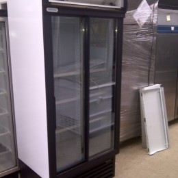 Staycold small hinged double door chiller