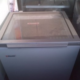 Small glass lidded freezer